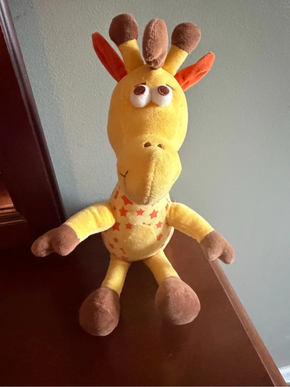 Geoffrey the Giraffe Yellow Plush Toy - Soft Star Pattern Stuffed Animal